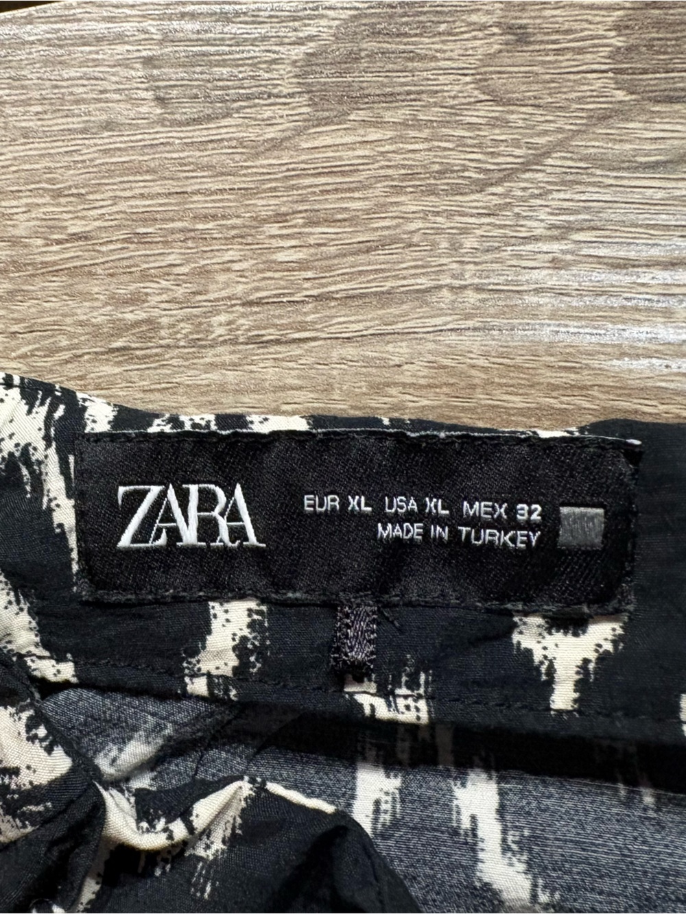 Zara Black and Cream Abstract Print Wrap Skirt - Picture 2 of 5